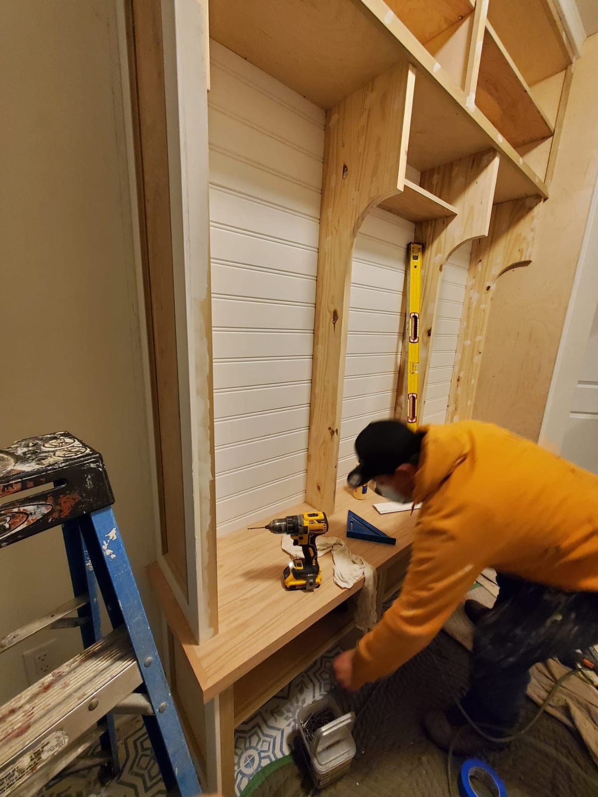 Interior repairs, renovations, and licensed trade support.